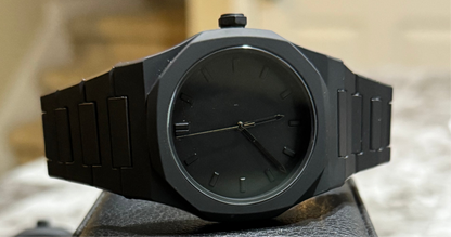 Noir- A Midnight Eclipse Original